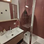 Avec Entrée Indépendante Affittacamere 3*