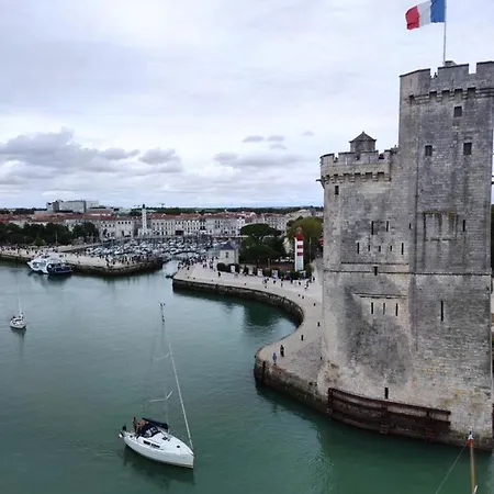 Avec Entree Independante 3*