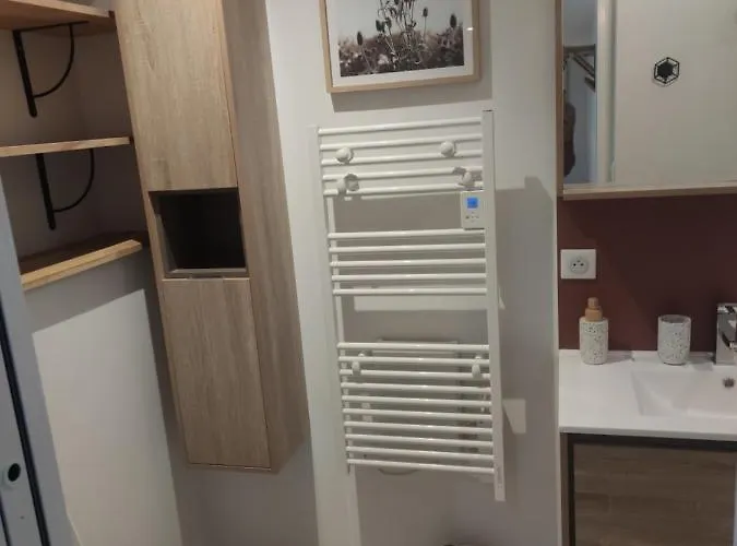 Casa de hóspedes Avec Entree Independante